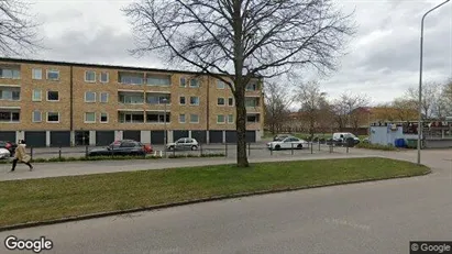 Lägenheter att hyra i Halmstad - Bild från Google Street View