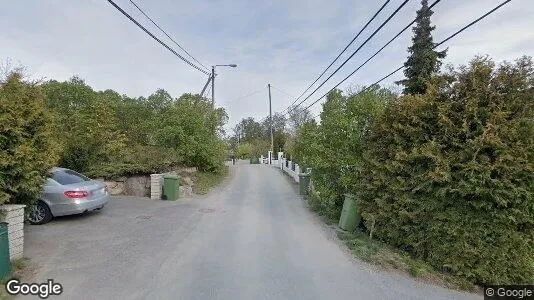 Lägenheter att hyra i Huddinge - Bild från Google Street View