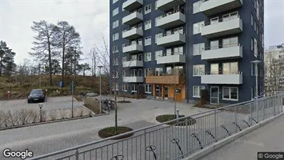 Lägenheter att hyra i Huddinge - Bild från Google Street View