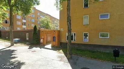 Lägenheter att hyra i Huddinge - Bild från Google Street View