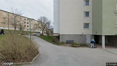 Lägenheter att hyra i Huddinge - Bild från Google Street View