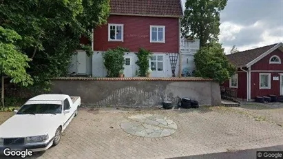 Lägenheter att hyra i Huddinge - Bild från Google Street View