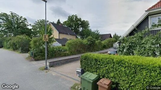 Lägenheter att hyra i Huddinge - Bild från Google Street View