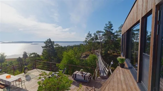 Hus i Tyresö - foto 1